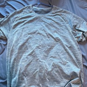 Lululemon shirt